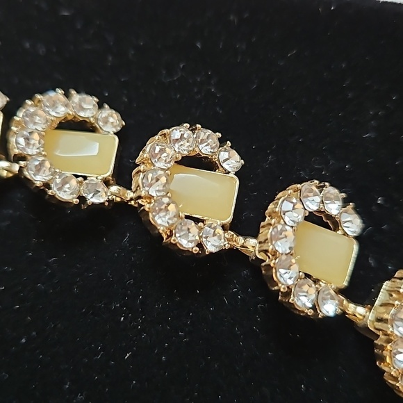 BANANA REPUBLIC Rhinestone & Yellow Stone on Goldtone Necklace - Picture 2 of 7